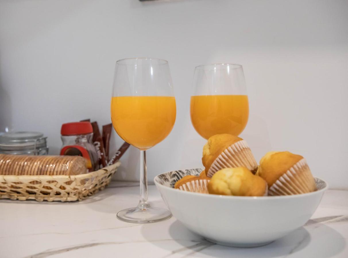 Tuguest Avenida Madrid Lejlighed Granada Eksteriør billede